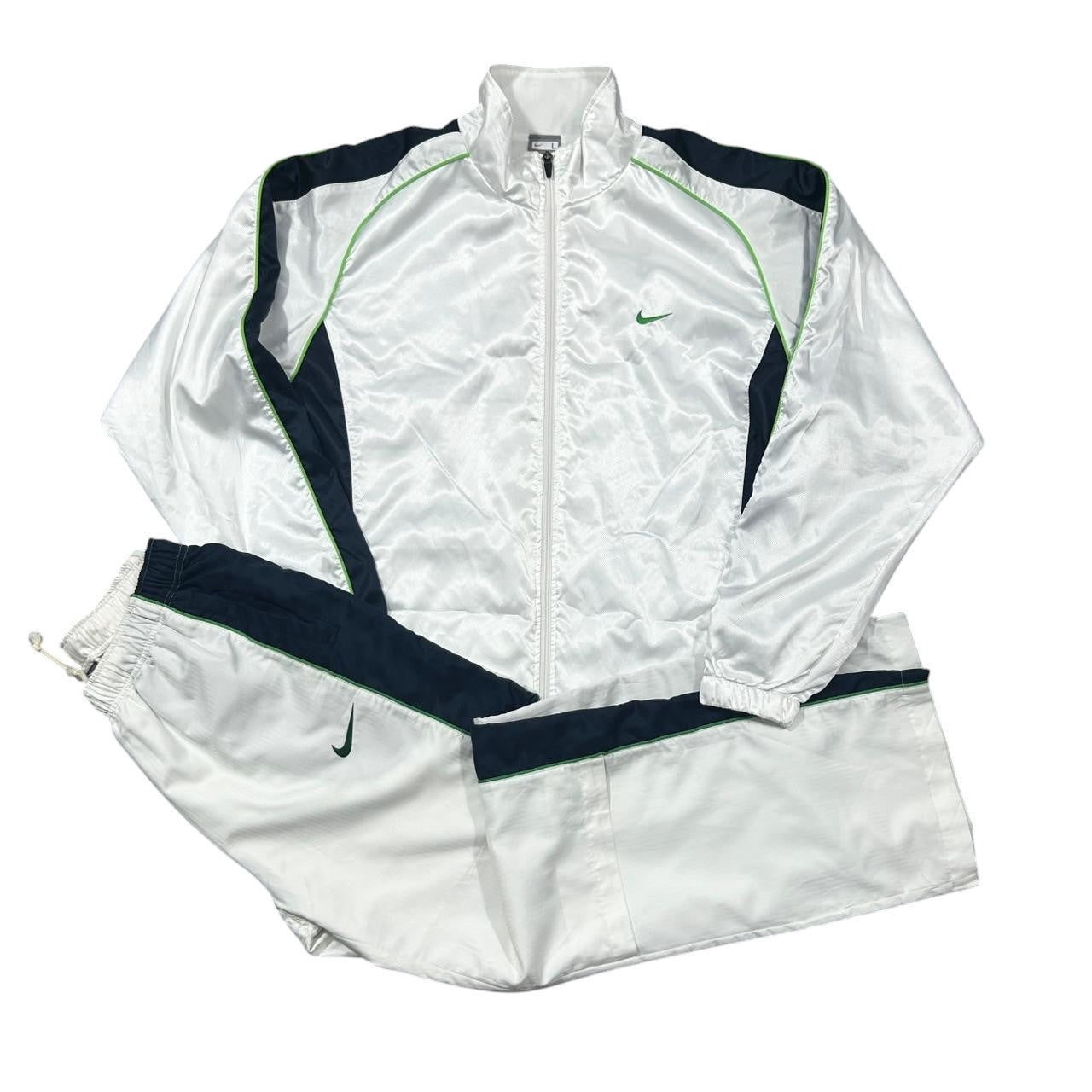 nike tracksuit (l)