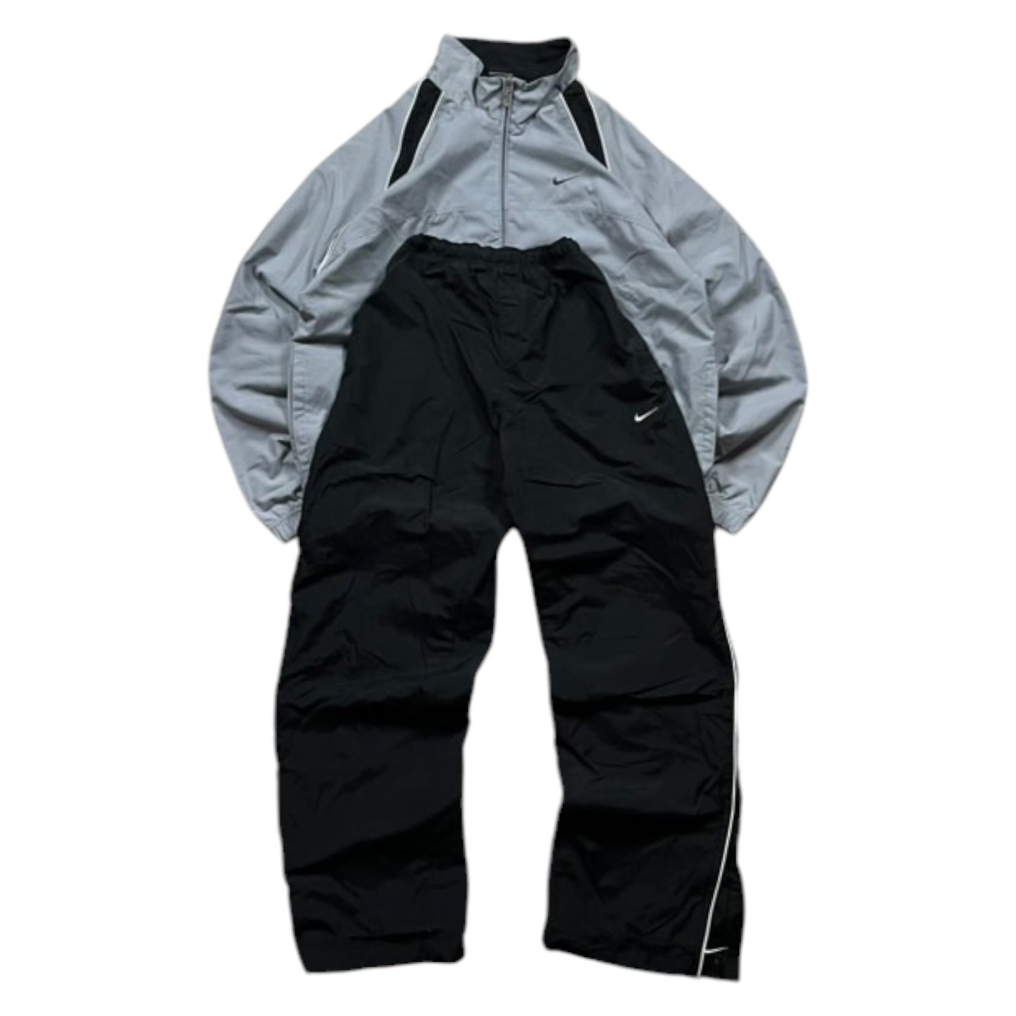 nike tracksuit (l)