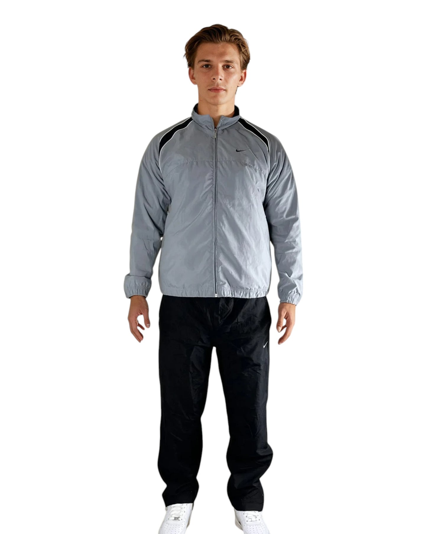 nike tracksuit (l)