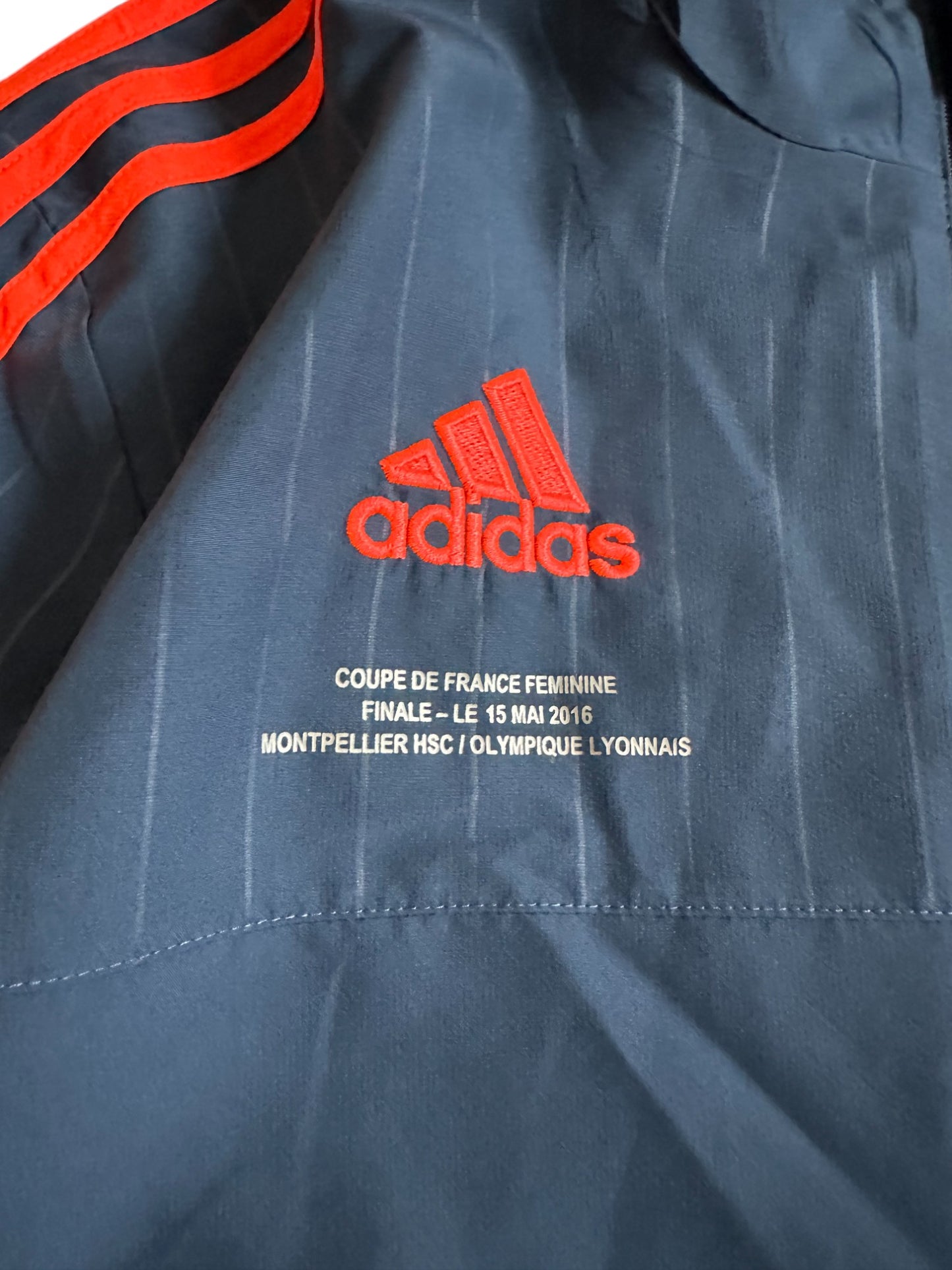 adidas tracksuit ol (s)