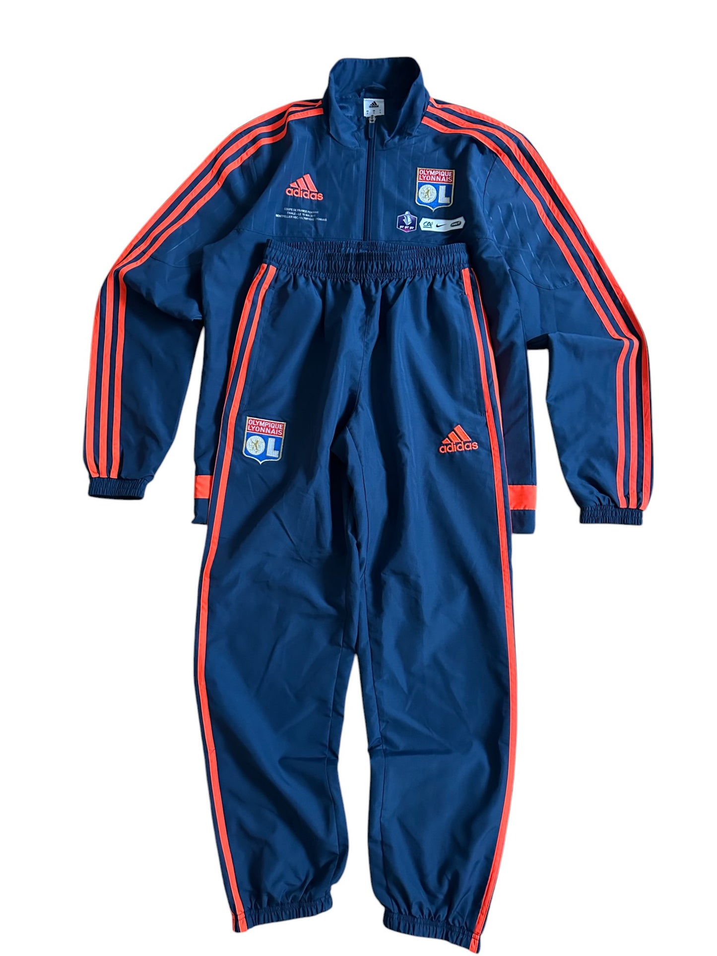 adidas tracksuit ol (s)