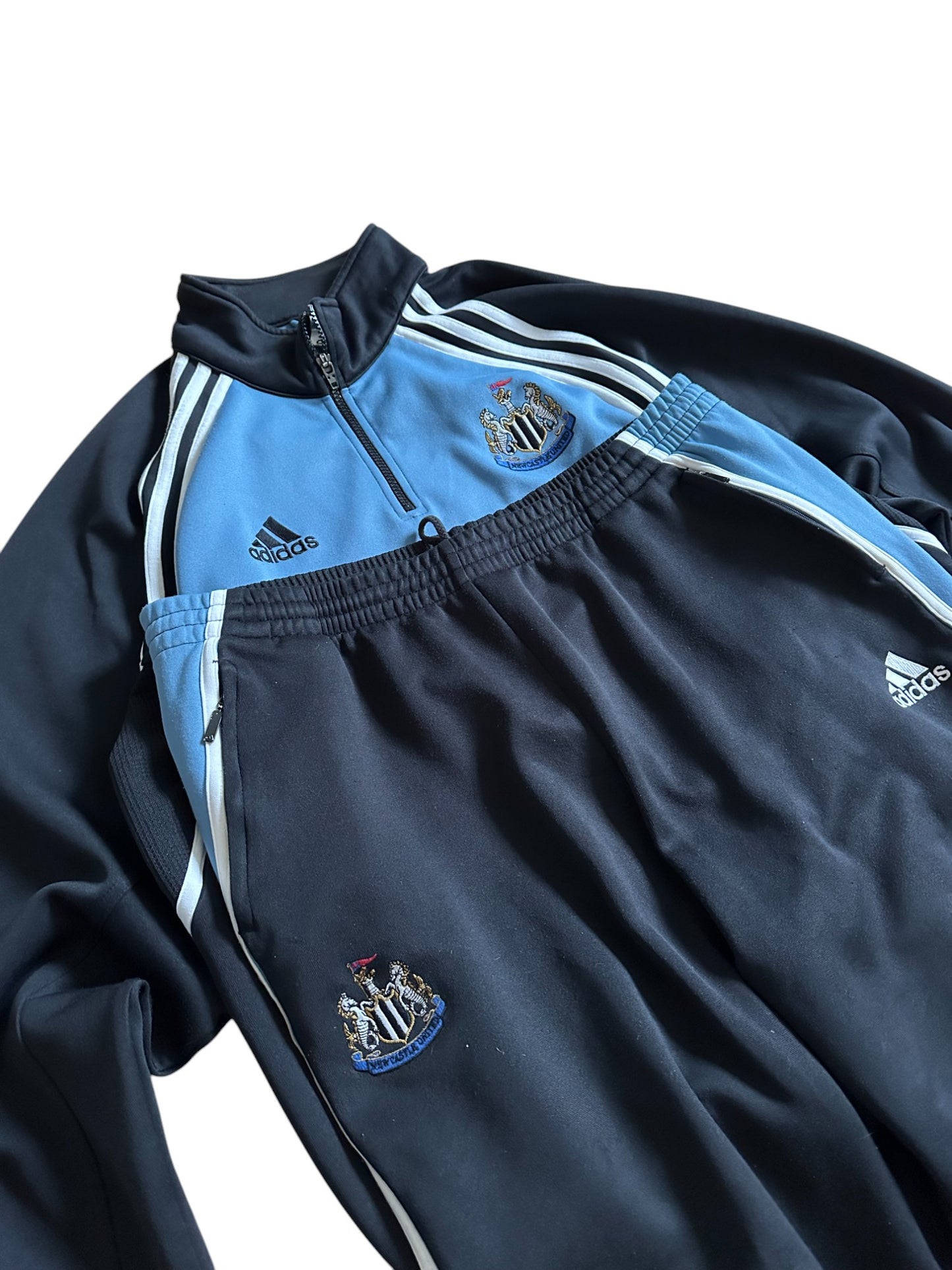 adidas tracksuit newcastle (xl)