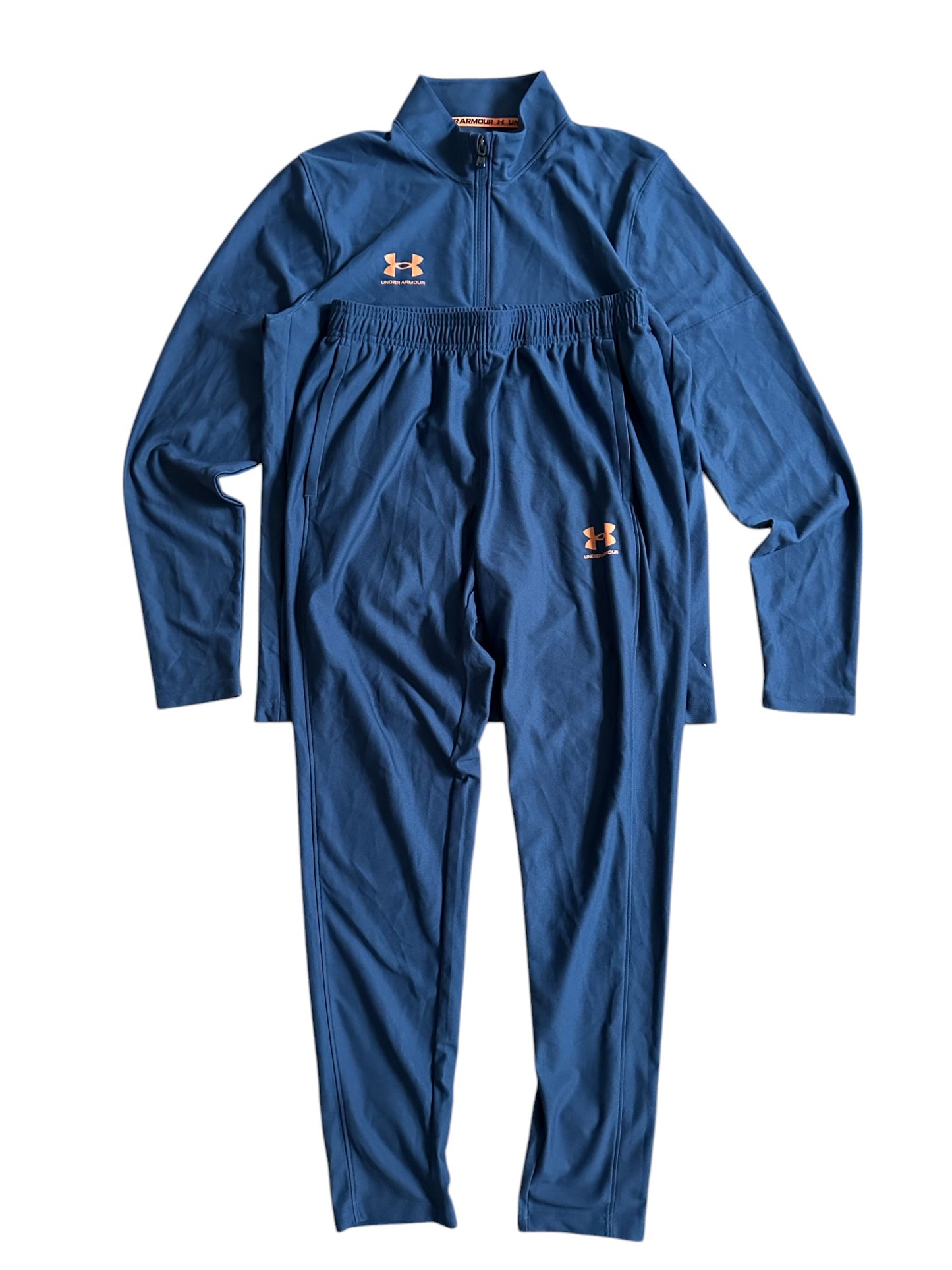 under amour tracksuit (m)
