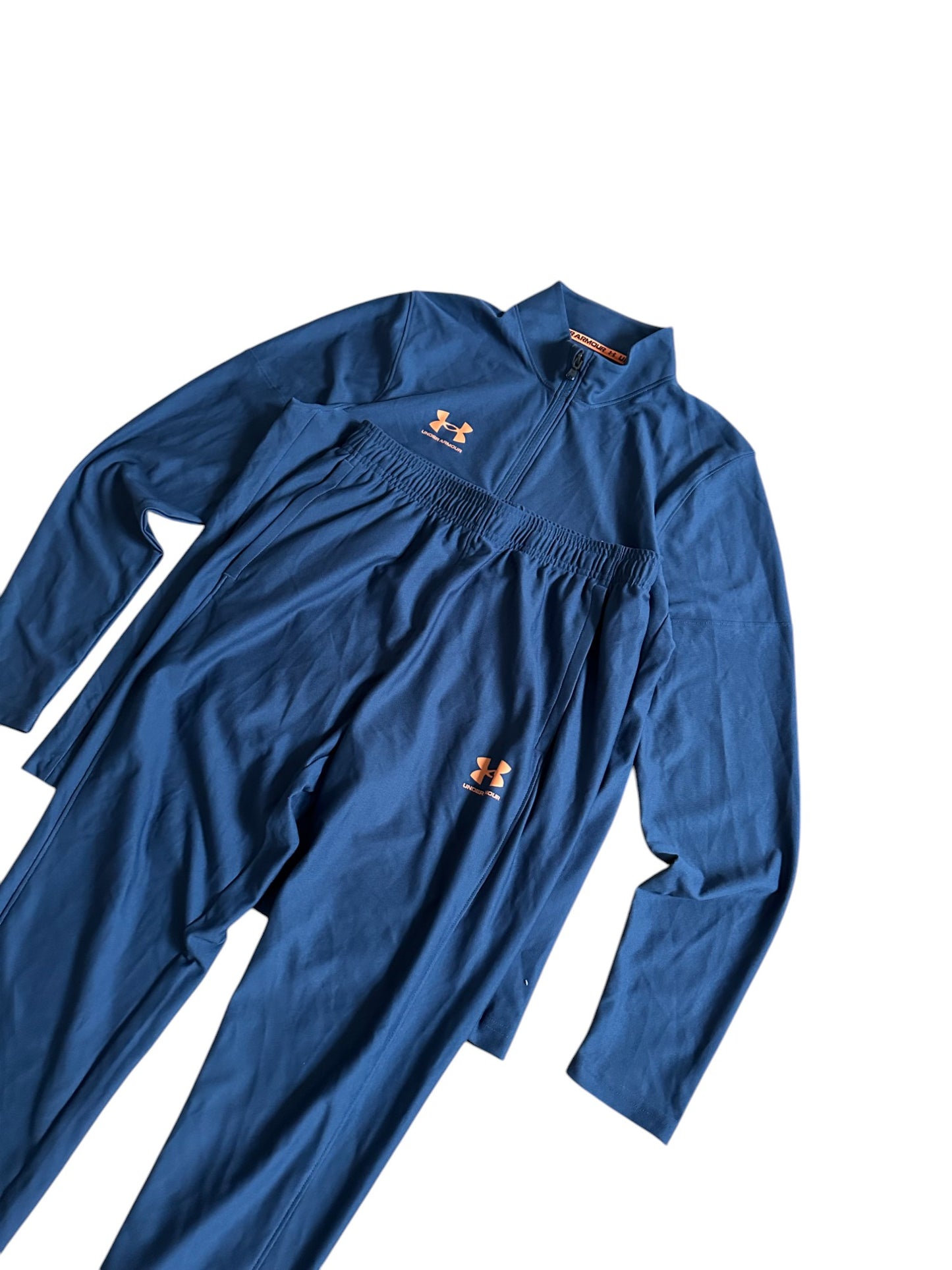 under amour tracksuit (m)