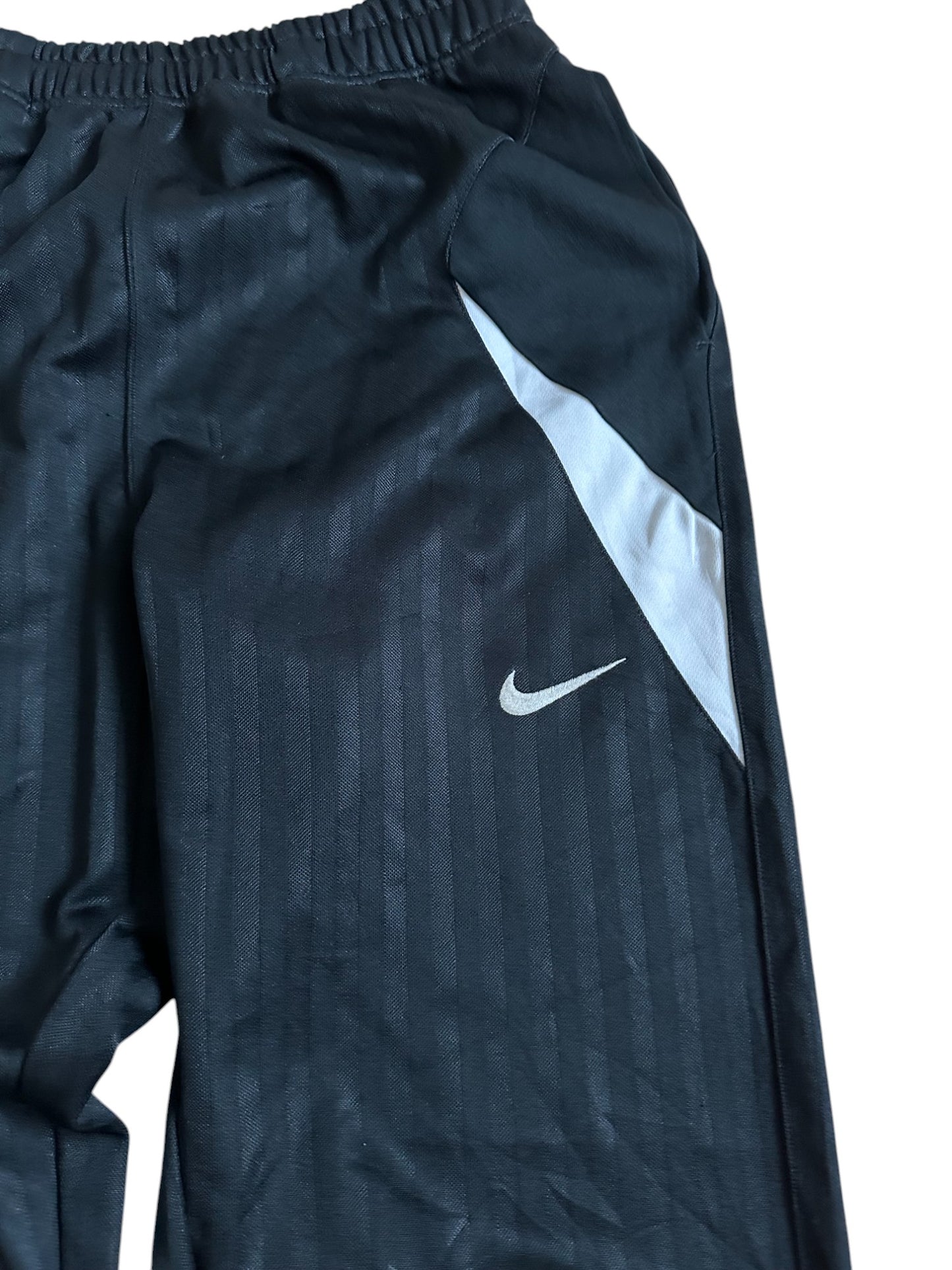 nike trackpants (m)