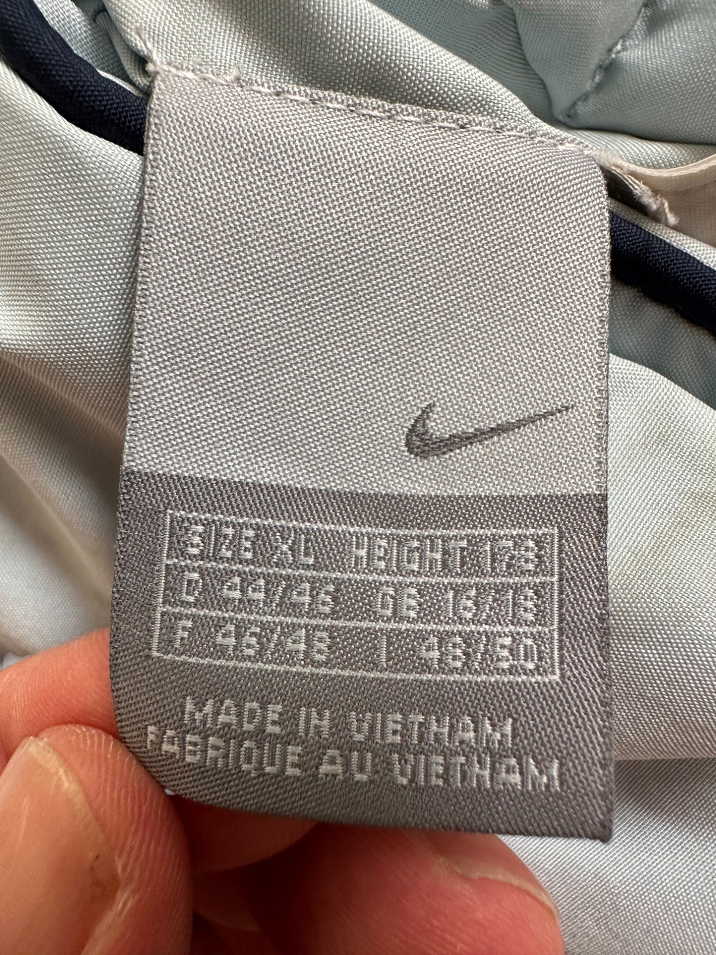 nike puffer weste (l/xl)