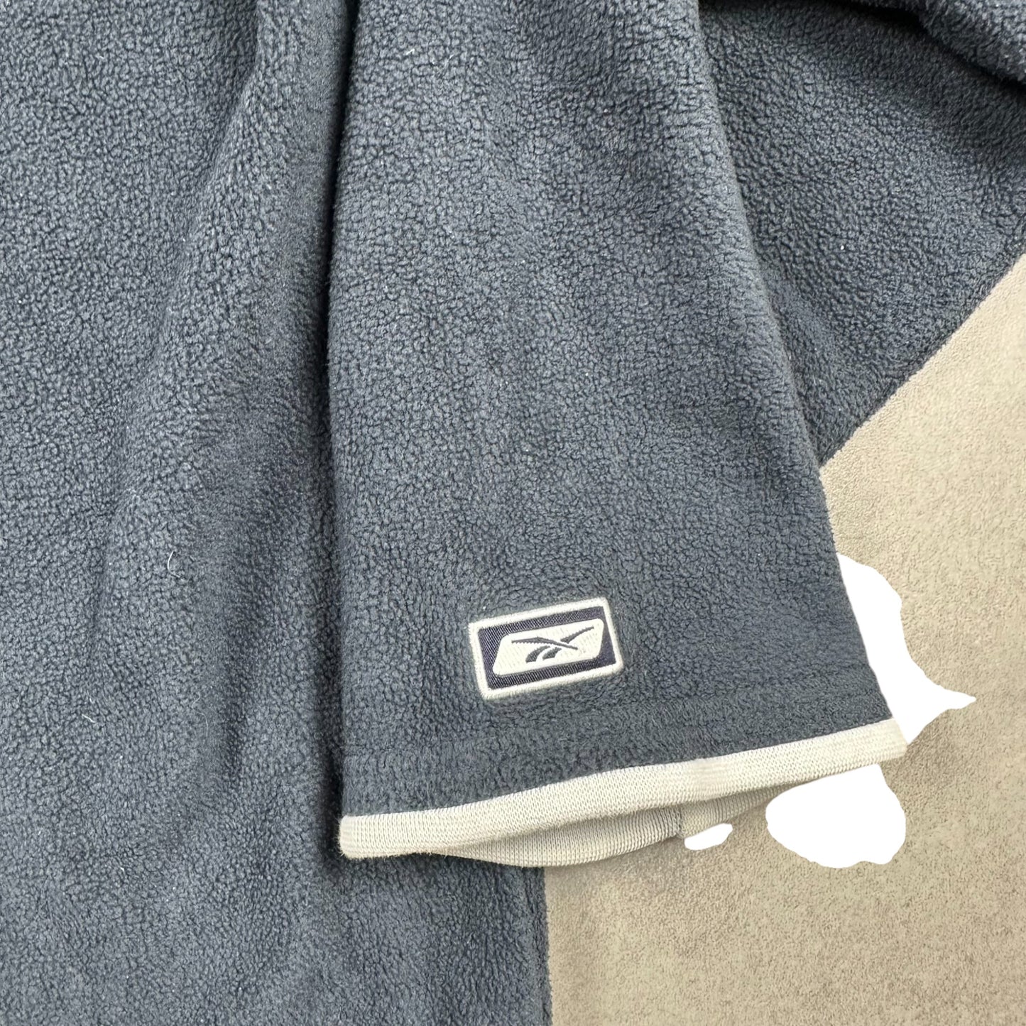 reebok fleece sweatshirt (xl)
