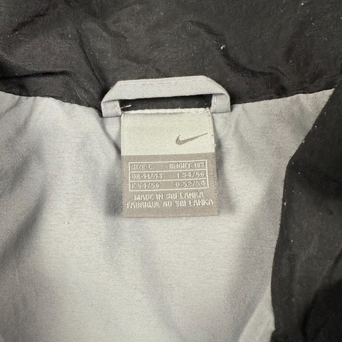 nike tracksuit (l)