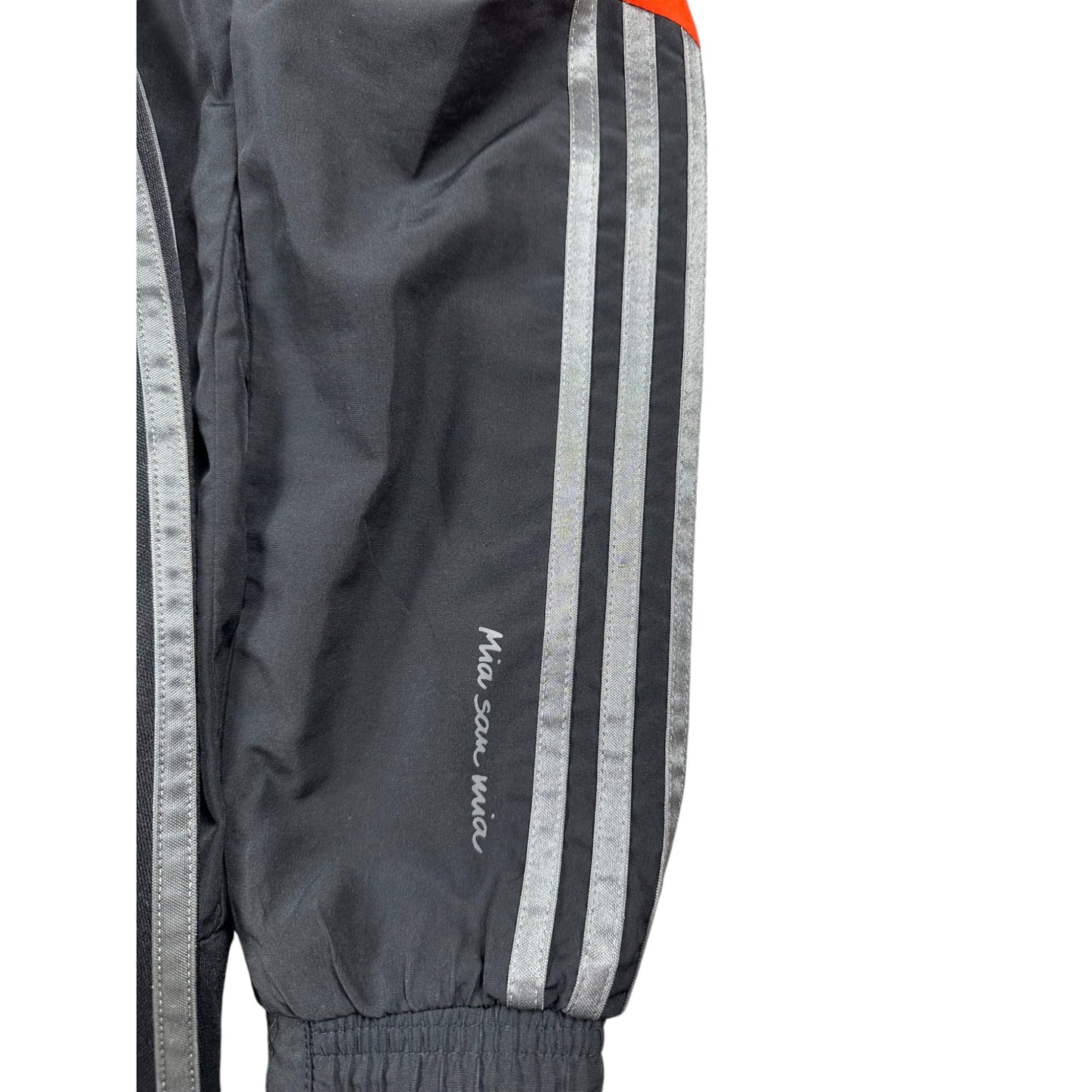 bayern tracksuit (xs)
