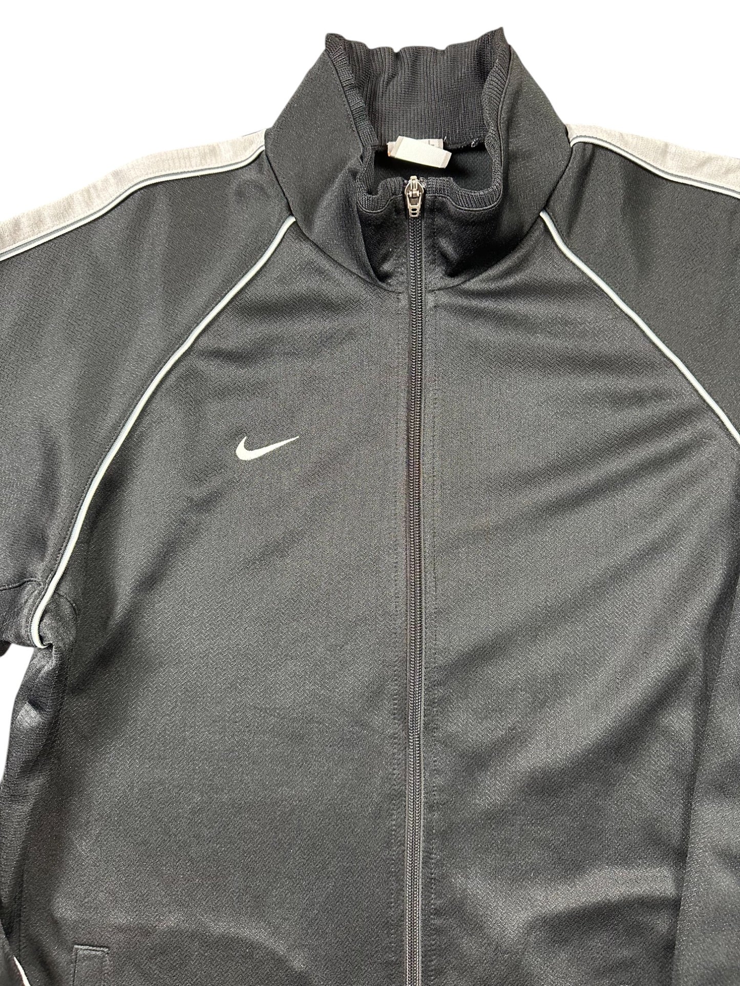 nike tracksuit (l)