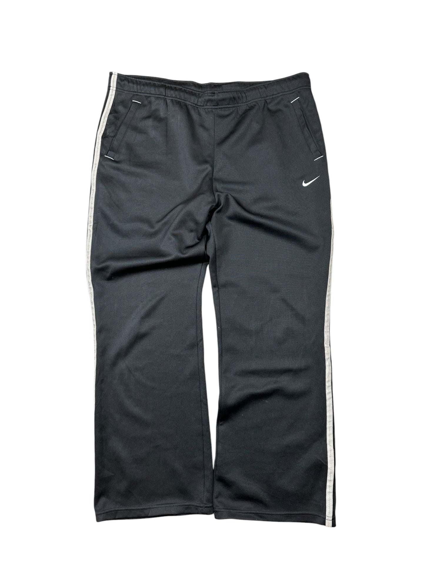 nike tracksuit (l)