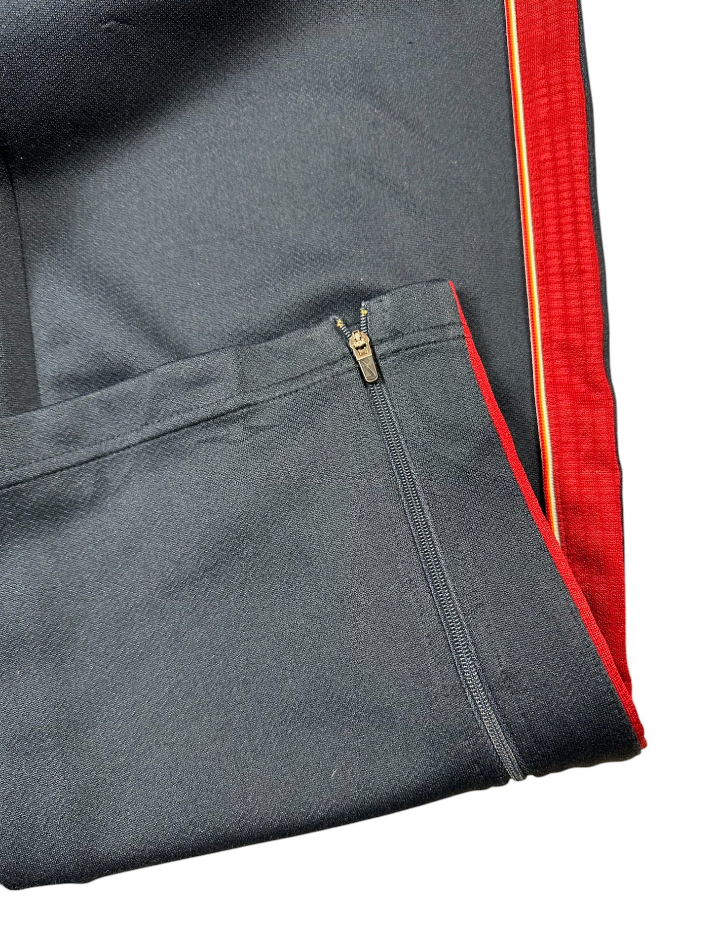 nike tracksuit (m)