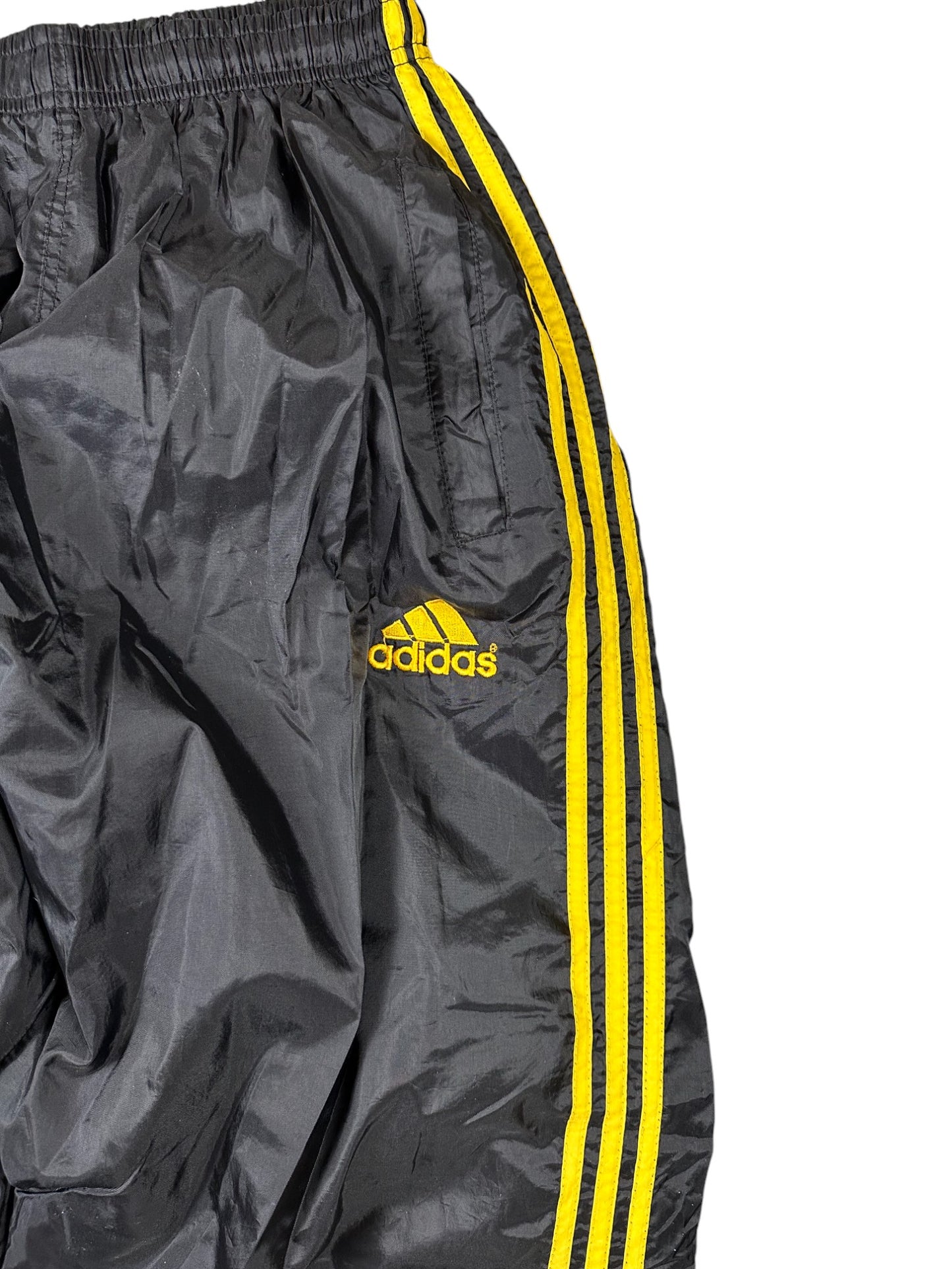 adidas tracksuit (m/l)