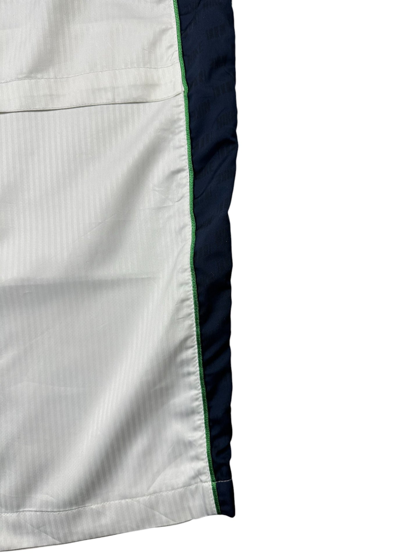 nike tracksuit (l)