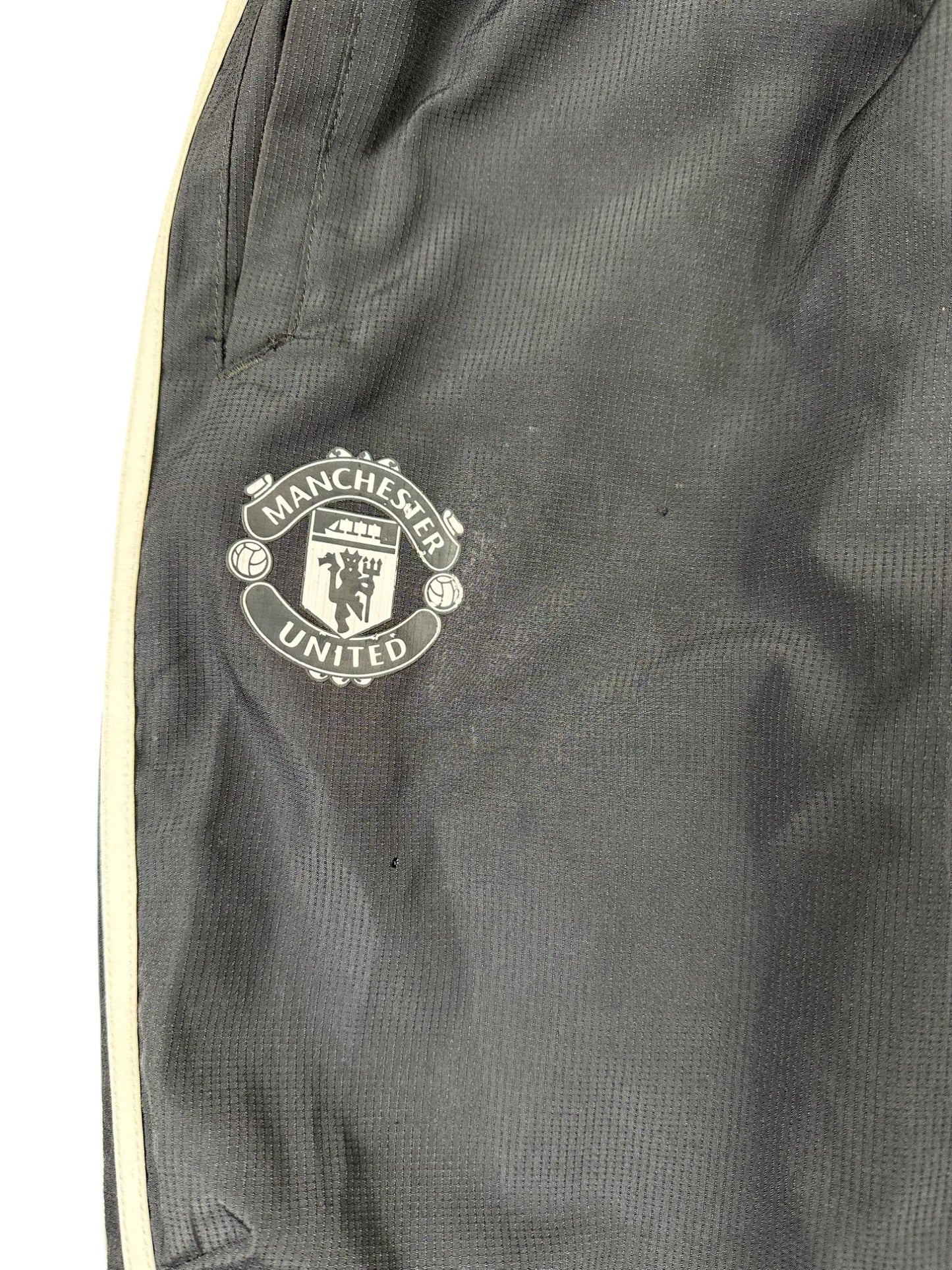 manchester united tracksuit (m)