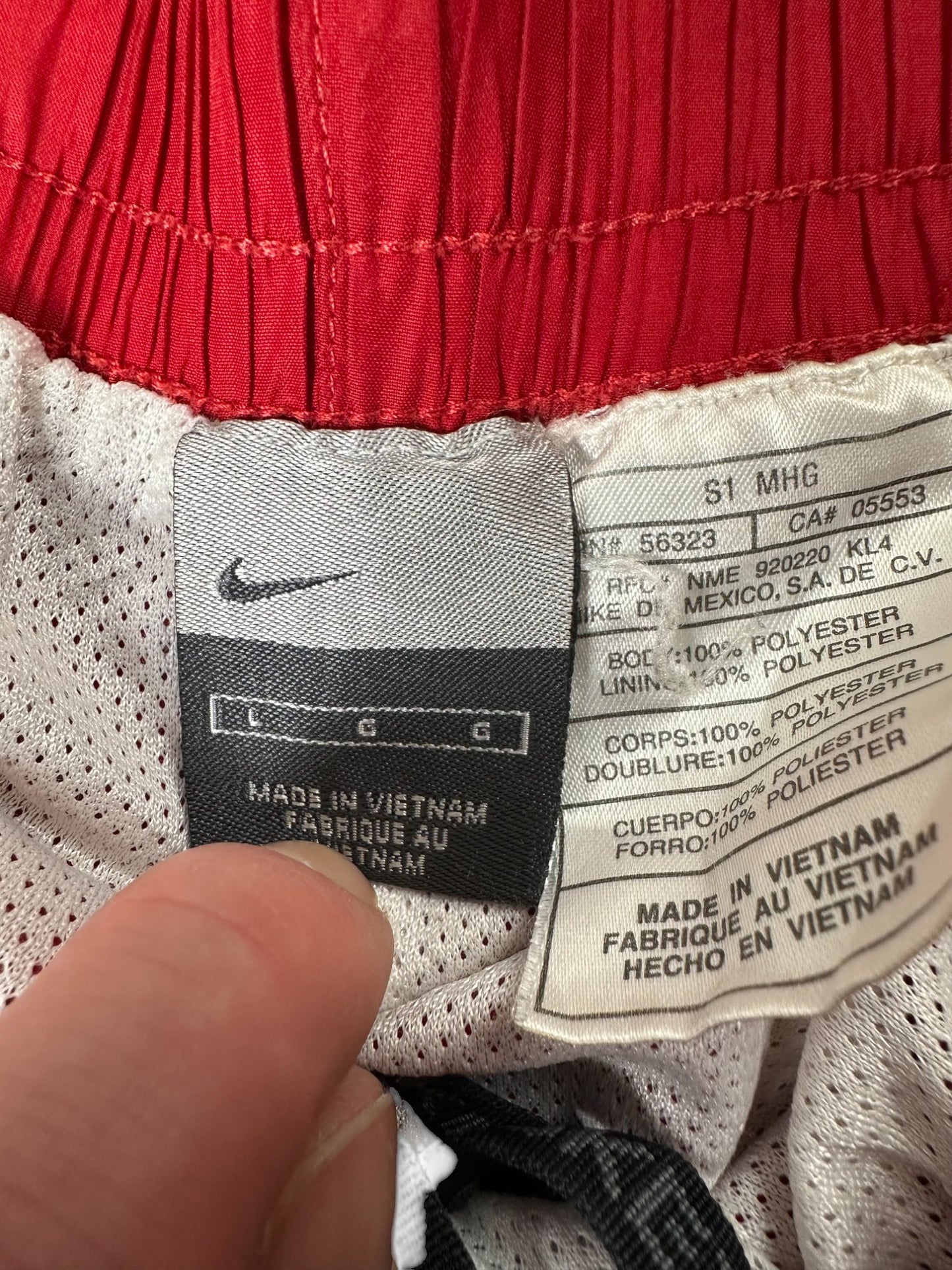 nike trackpants (l)