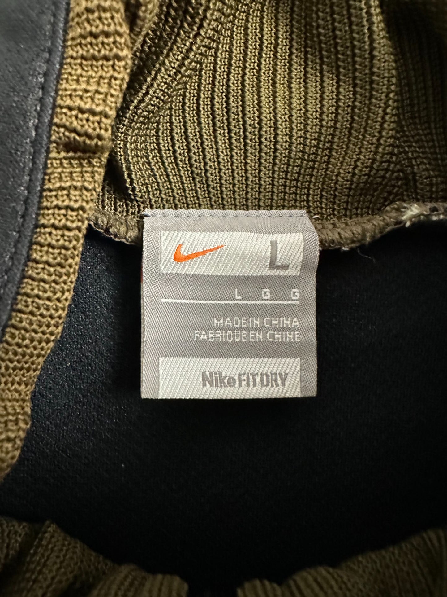 nike trackjacket (l)