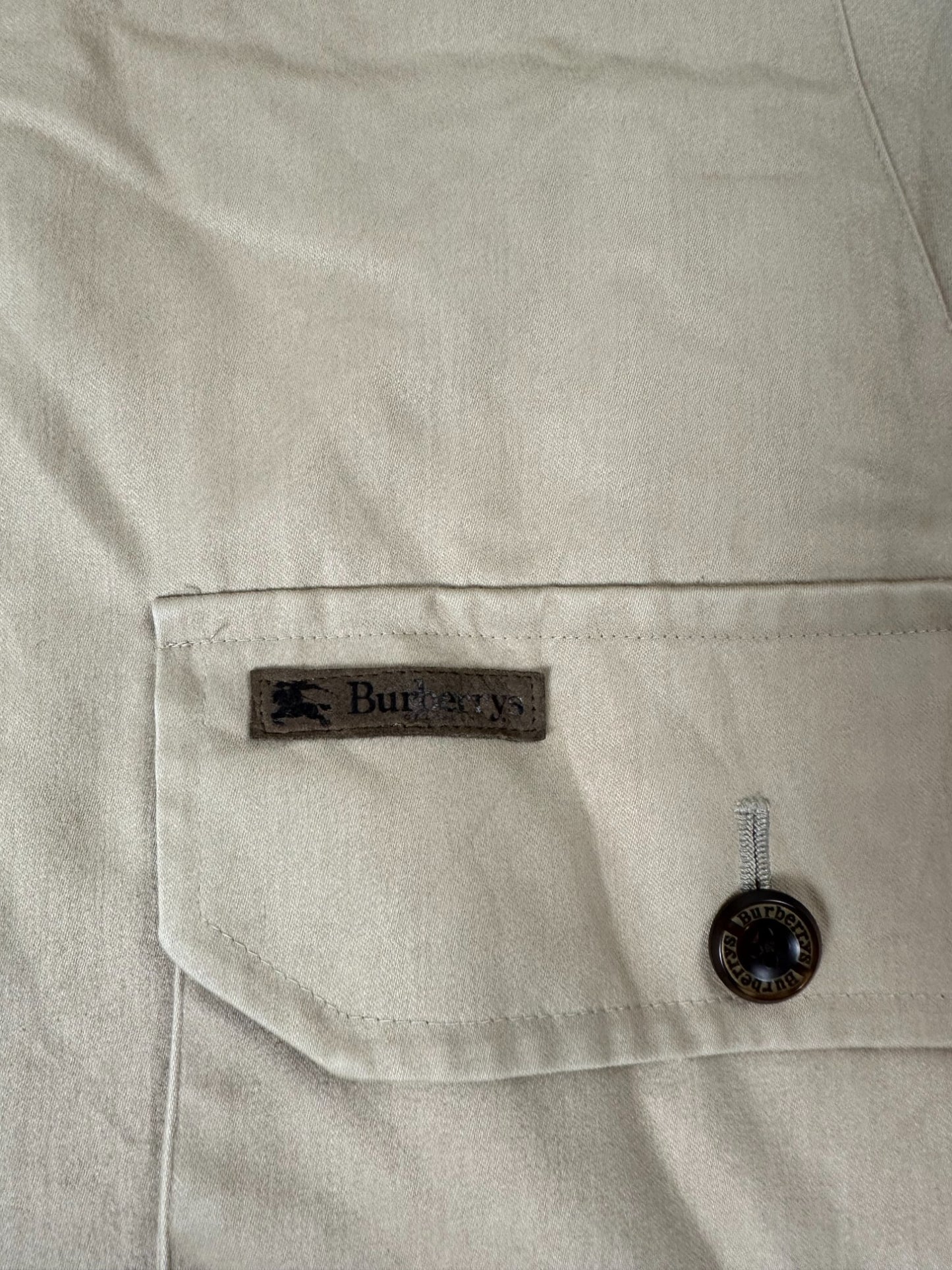 burberry jacke (l-xl)