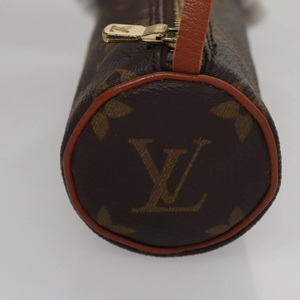louis vuitton monogram papillon pouch