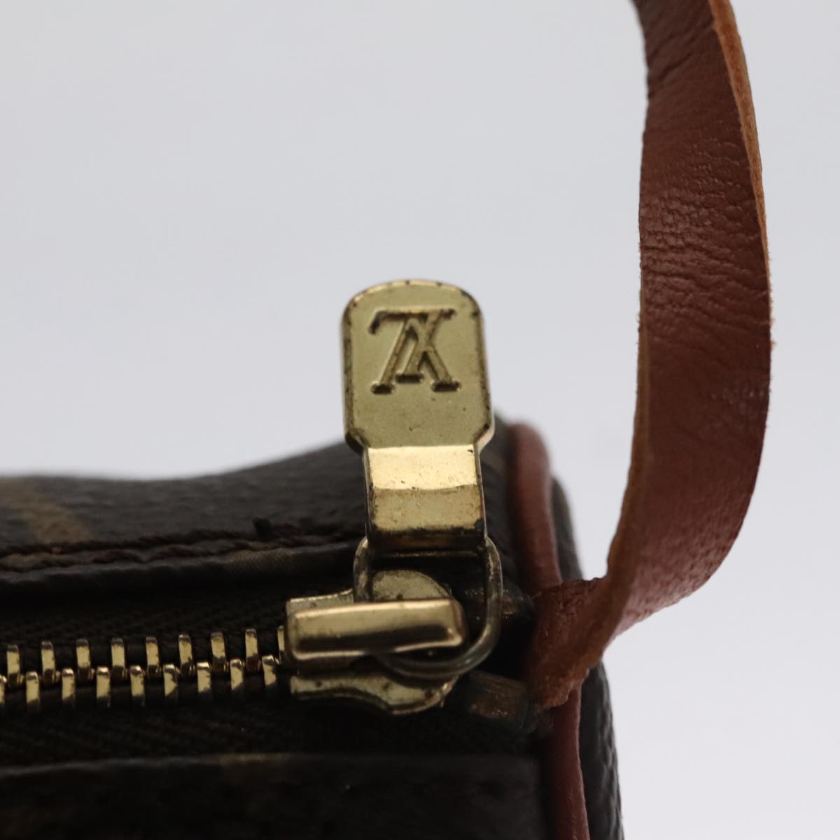 louis vuitton monogram papillon pouch